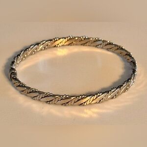 Vintage Avon Classic Twist Silvertone Bangle Bracelet